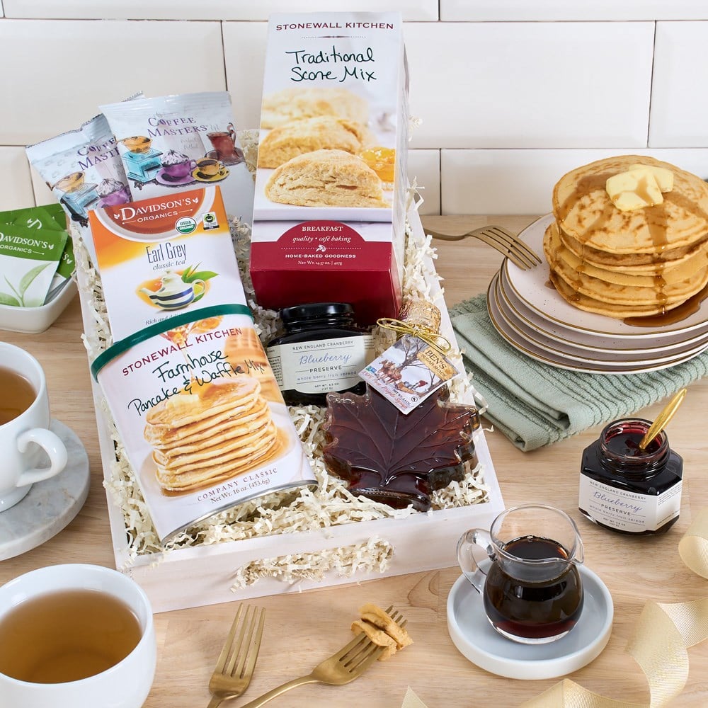 New England Breakfast Gift Basket Classic 1000x1000.jpg