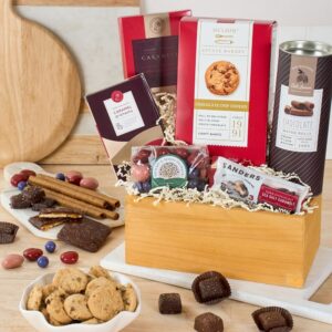 Snack Gift Basket Classic 1000x1000.jpg