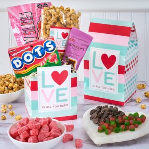 Sweets For My Valentine Popcorn And Candy Gift 1000x1000.jpg